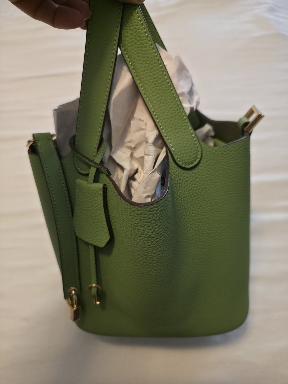 Green Pebbled Leather Bucket Bag - Women - Picture 2 of 5
